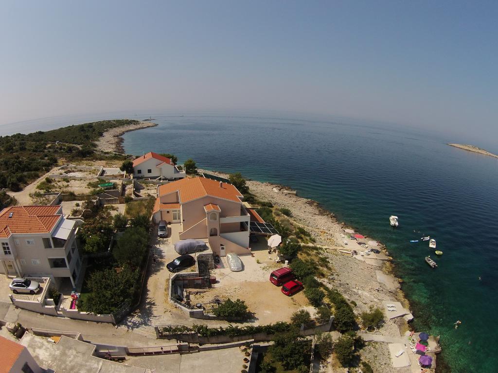 Direkt Am Meer-Apartments Puntaplanka Rogoznica  Εξωτερικό φωτογραφία