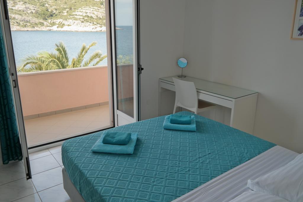 Direkt Am Meer-Apartments Puntaplanka Rogoznica  Εξωτερικό φωτογραφία