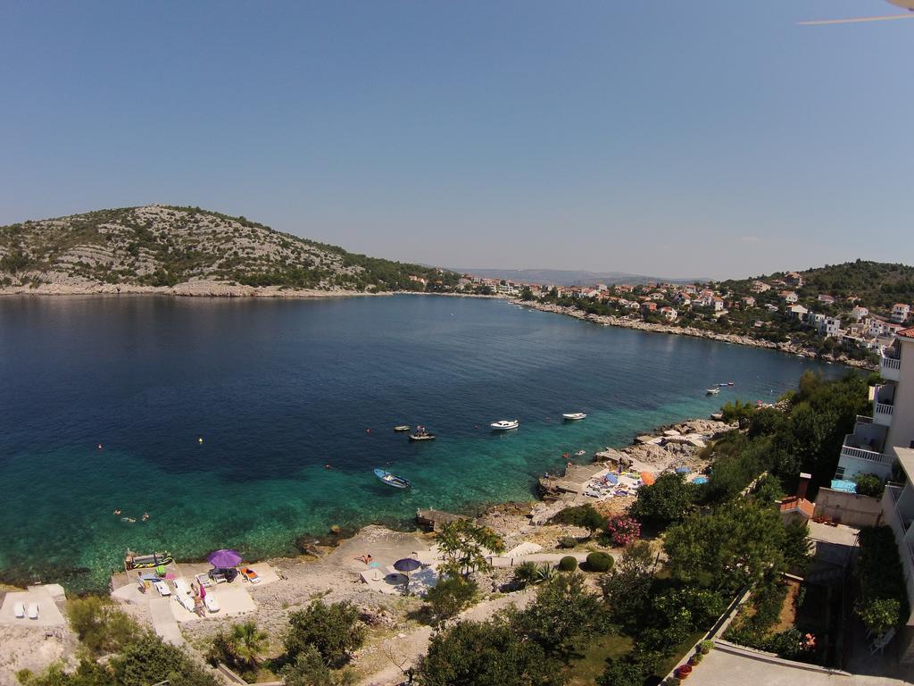 Direkt Am Meer-Apartments Puntaplanka Rogoznica  Εξωτερικό φωτογραφία